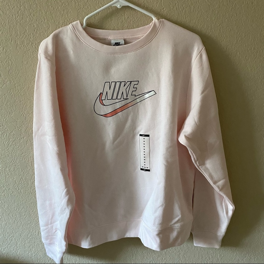 nike sweatshirt